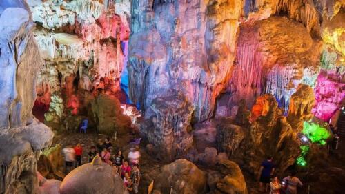 Wooden Head Cave  - Ha Long Bay